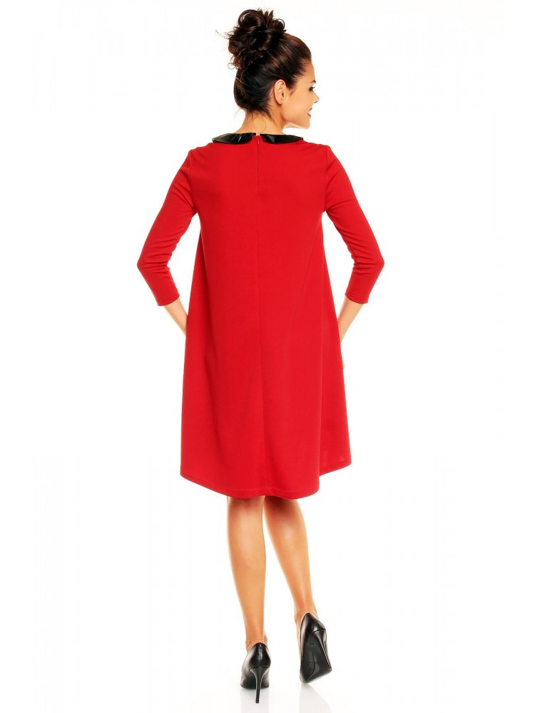 Asimetriška suknelė su apykakle (Raudona)